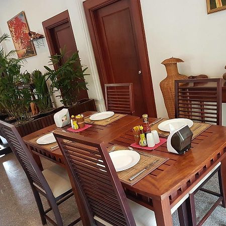 Vayakorn Inn Виентиане Екстериор снимка