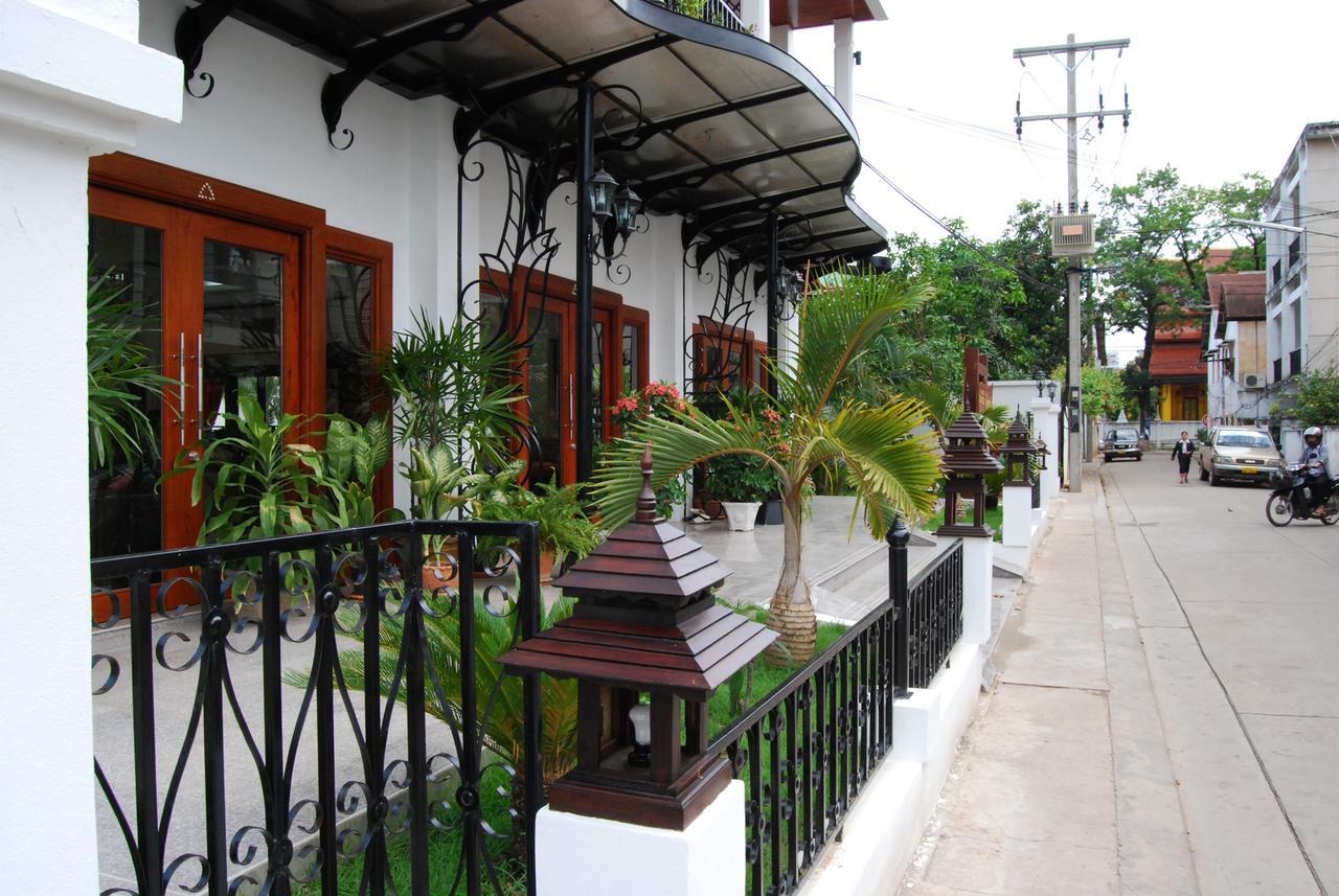 Vayakorn Inn Виентиане Екстериор снимка