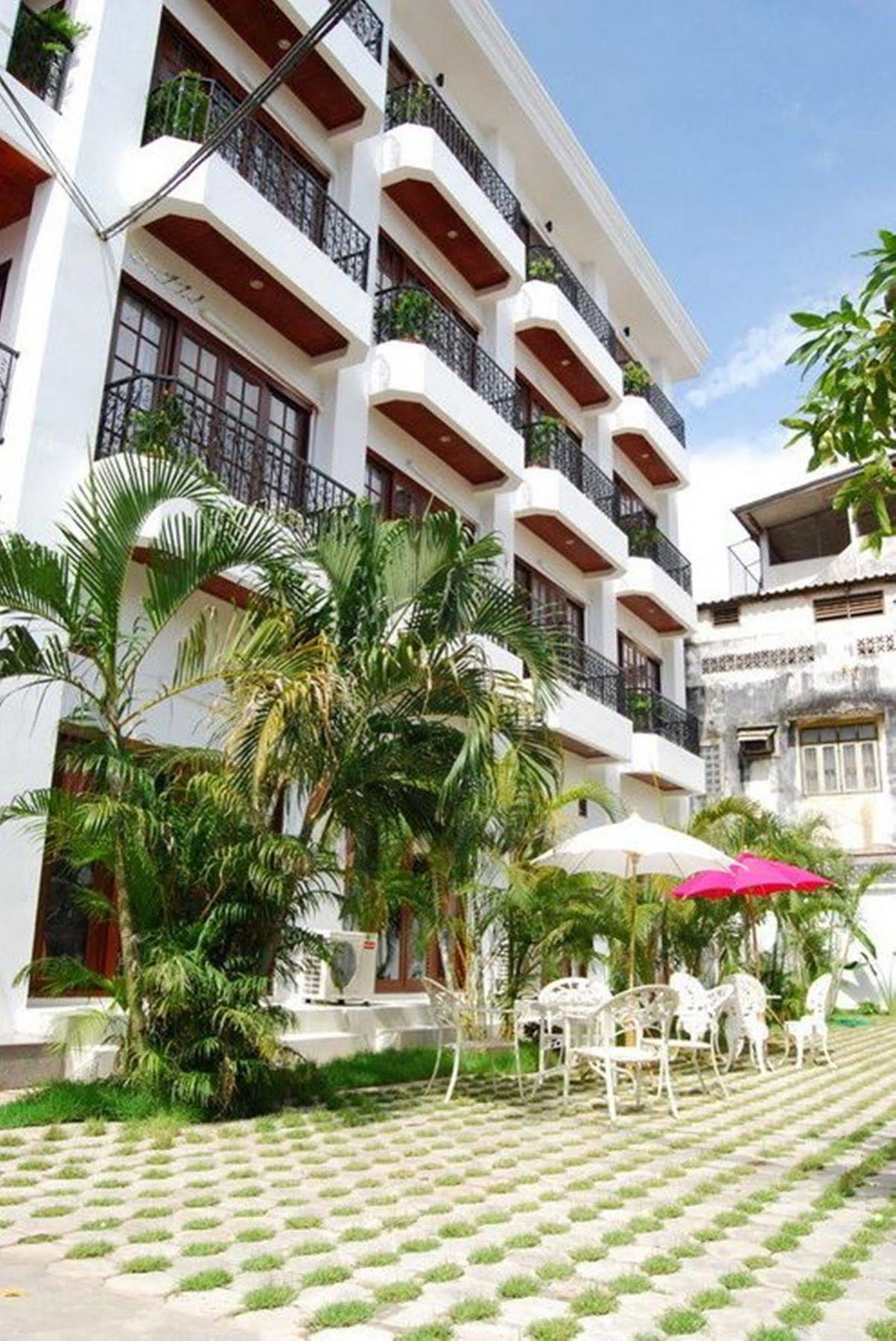 Vayakorn Inn Виентиане Екстериор снимка